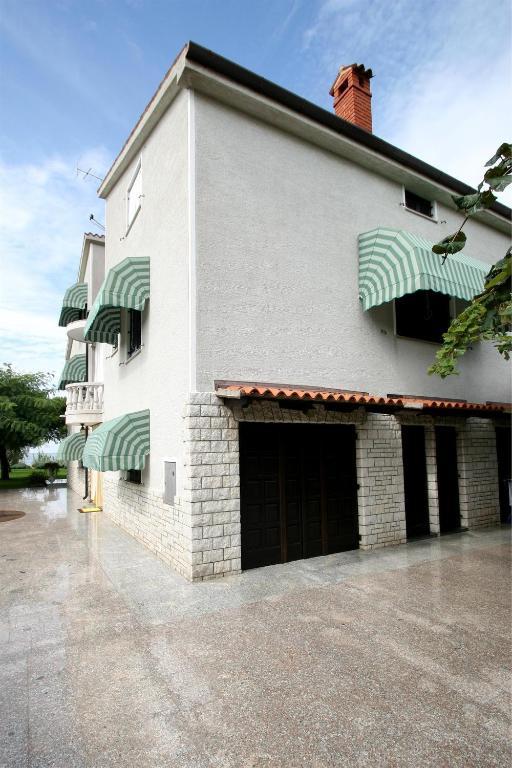 Apartments Bella Vista Umag Buitenkant foto